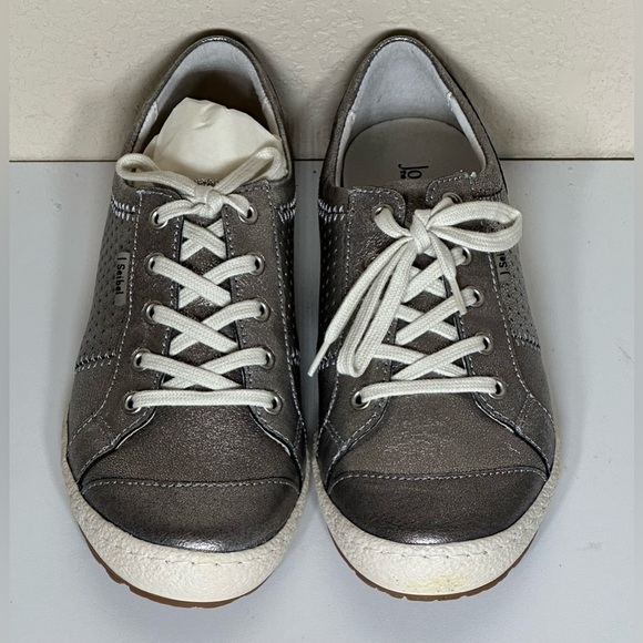 JOSEF SEIBEL "Caspian"Silver Metallic Sneaker, NEW! US 5-5.5 S(EU 36) - Picture 4 of 9